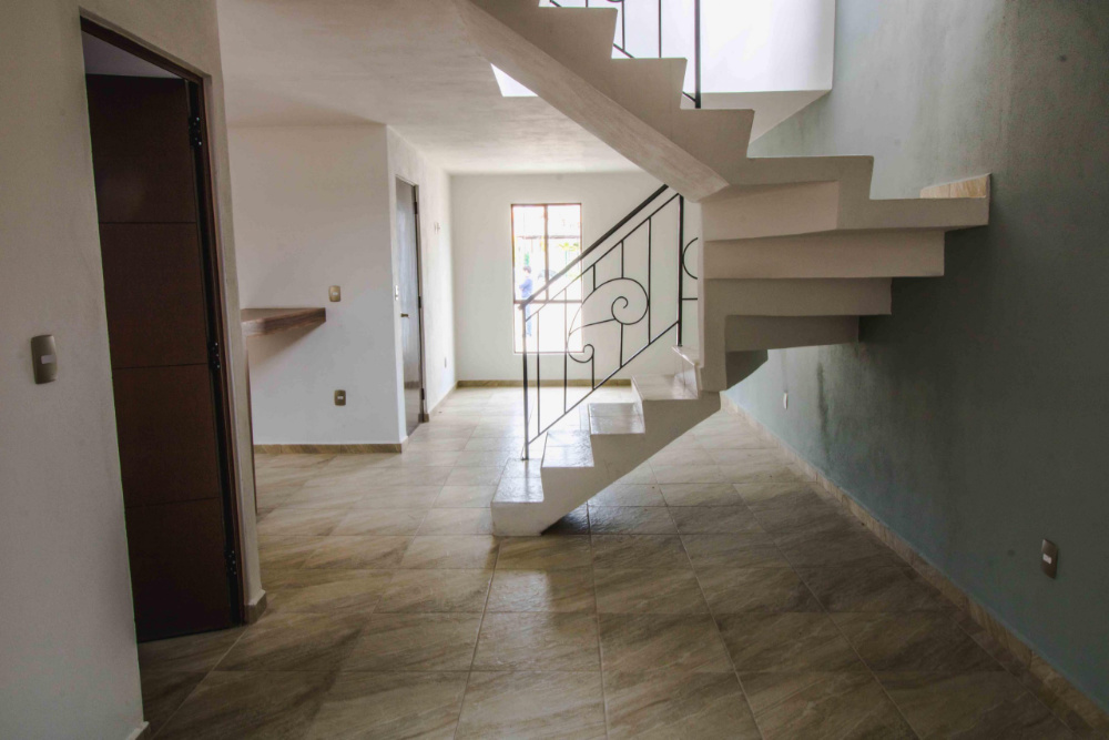 casas en venta en tizayuca hidalgo con alberca 4 recámaras escaleras